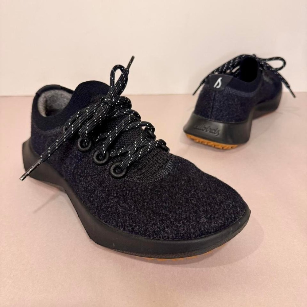 Allbirds Wool Dasher 2 Fluff sneakers Size 8